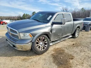 RAM 1500 5.7L 8 2013