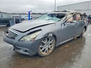 Infiniti G37 3.7L 6 2012