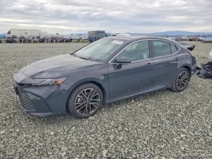 Toyota Camry 2.5L 4 2026