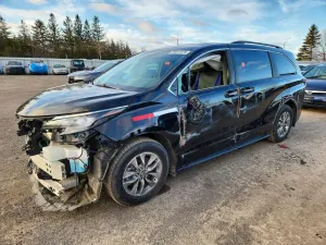 Toyota Sienna 2.5L 4 2026