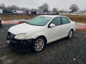 Volkswagen Jetta 2.0L 4 2010
