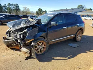 Nissan Rogue 2.5L 4 2013