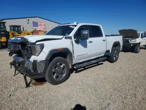 GMC Sierra 6.6L 8 2025