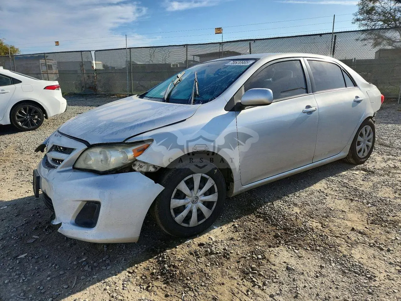 Toyota Corolla 1.8L 4 2011