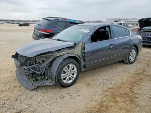 Nissan Altima 2.5L 4 2010