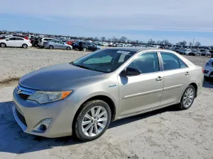 Toyota Camry 2.5L 4 2013