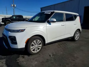 Kia Soul 2.0L 4 2020