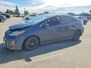 Toyota Prius 1.8L 4 2015