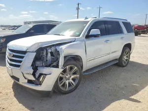 Cadillac Escalade 6.2L 8 2016