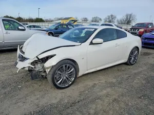 Infiniti Q60 3.7L 6 2014