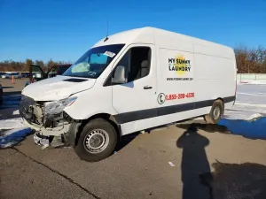 Mercedes-Benz Sprinter 2.0L 4 2022