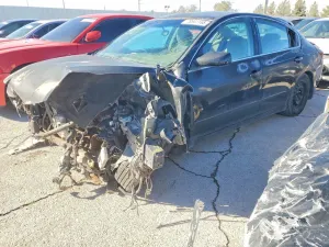 Nissan Altima BASE 2.5L 4 2011