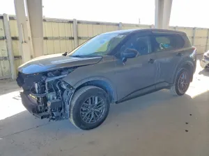 Nissan Rogue 2.5L 4 2021