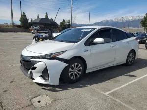 Toyota Prius 1.8L 4 2021