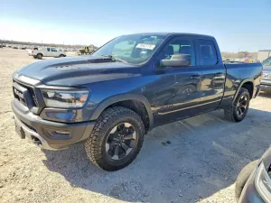 RAM 1500 5.7L 8 2020