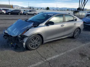 Kia Cerato / Forte / K3 2 L 4 2024