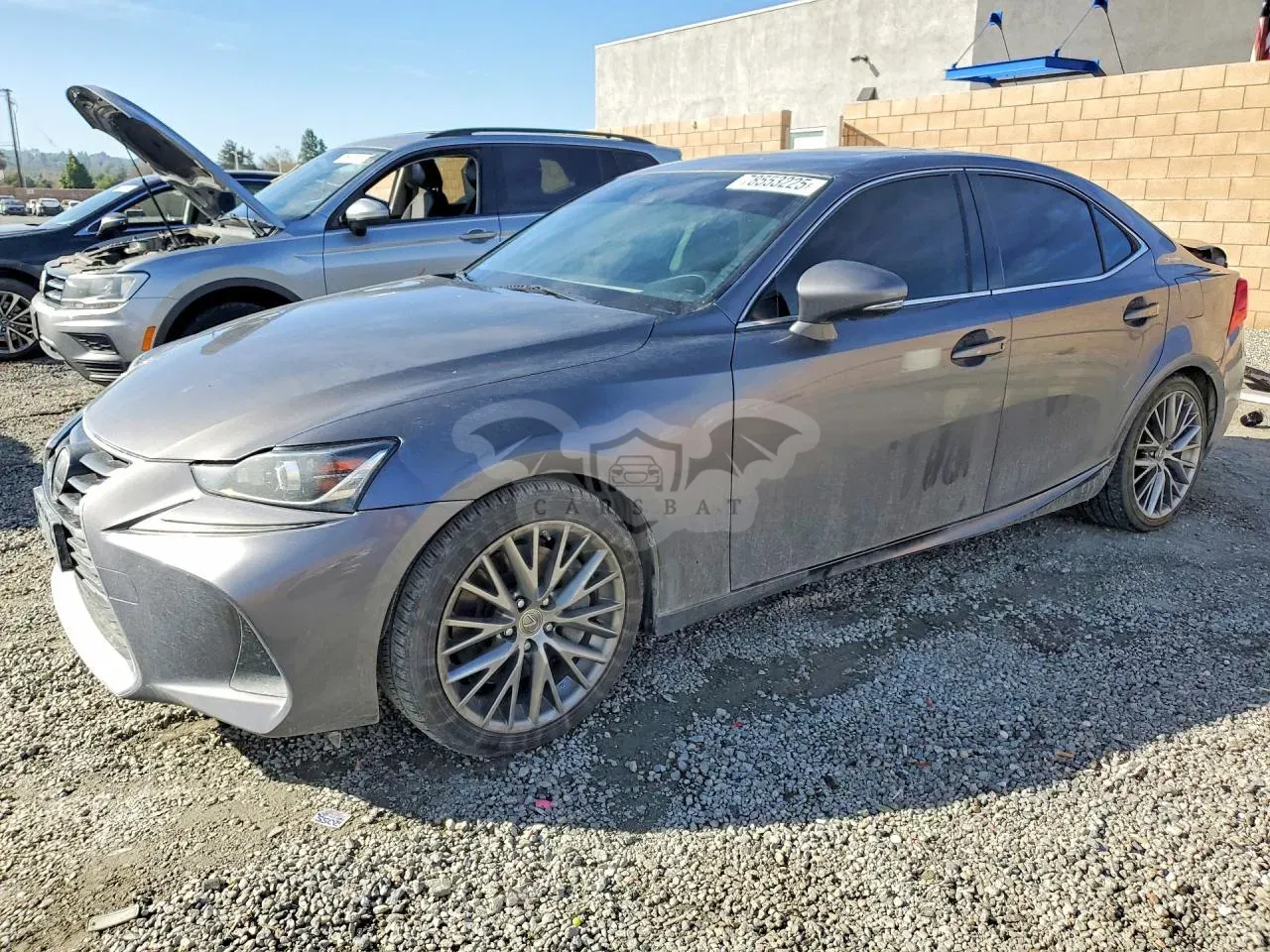 Lexus IS 2.0L 4 2018