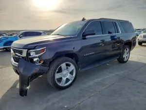 Chevrolet Suburban 5.3L 8 2016