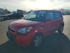 Kia Soul 2.0L 4 2011