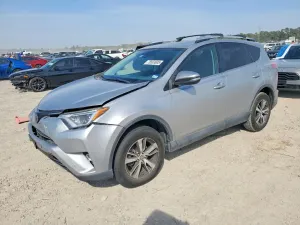 Toyota Rav4 2.5L 4 2016