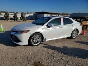 Toyota Camry 2.5L 4 2018
