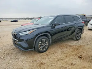 Toyota Highlander 3.5L 6 2020