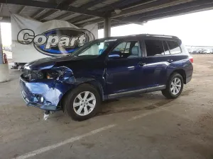Toyota Highlander 3.5L 6 2013