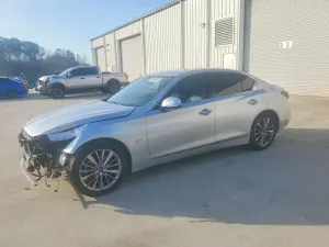 Infiniti Q50 3.0L 6 2020