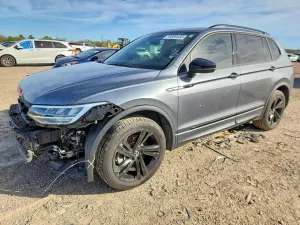 Volkswagen Tiguan 2.0L 4 2024