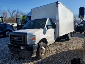 Ford Econoline 7.3L 8 2023