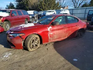 Alfa Romeo Giulia 2.0L 4 2018