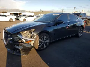 Nissan Altima 2.5L 4 2021