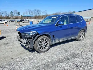 BMW X5 3.0L 6 2021