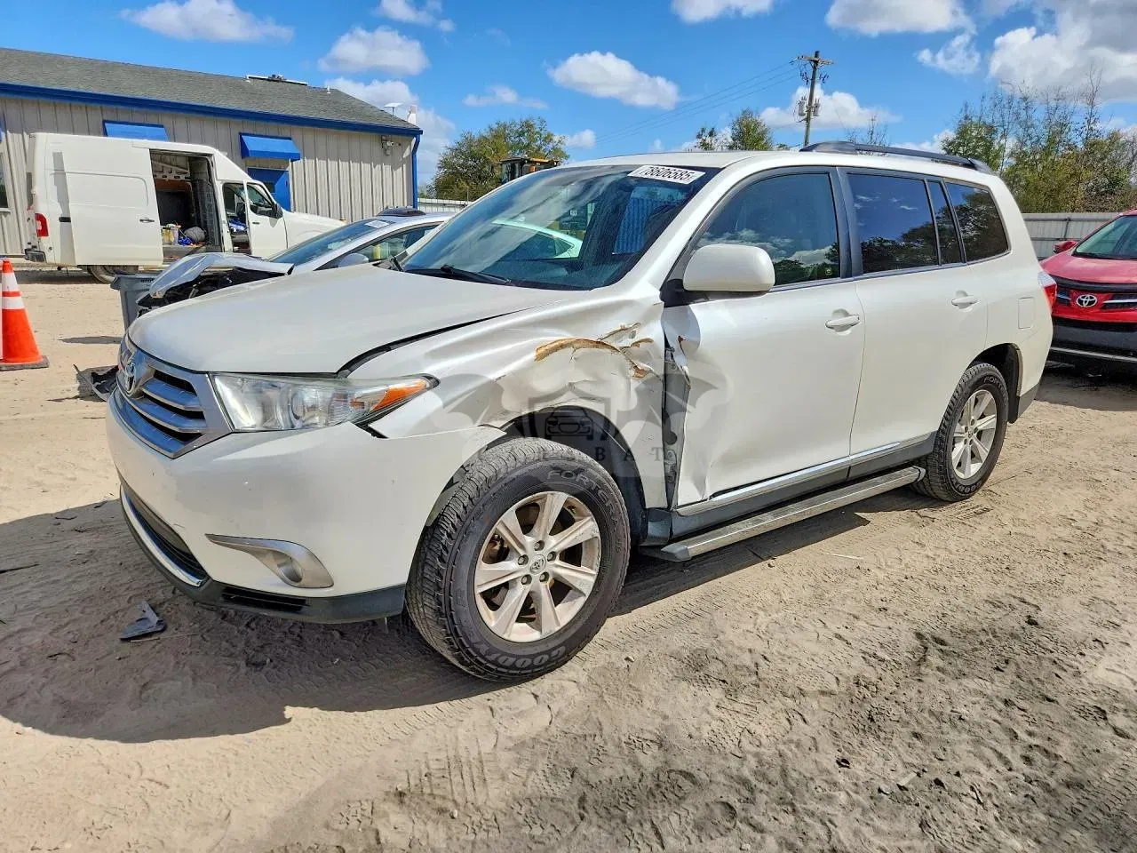 Toyota Highlander 3.5L 6 2013