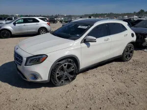 Mercedes-Benz GLA 2.0L 4 2019