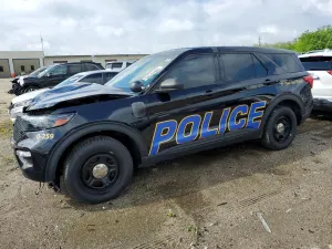 Ford Explorer 3.3L 6 2020
