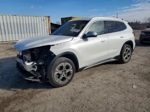 BMW X1 2.0L 4 2024