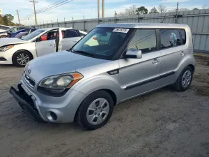 Kia Soul 1.6L 4 2012