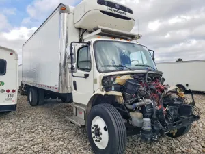 Freightliner Business Class M2 6.7L 6 2021
