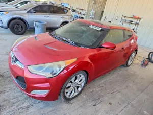 Hyundai Veloster 1.6L 4 2013