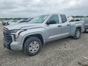 Toyota Tundra 3.4L 6 2025