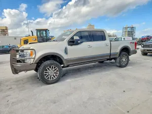Ford F-250 6.7L 8 2018