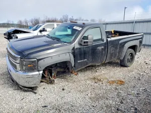 Chevrolet Silverado 1500 6.0L 8 2013