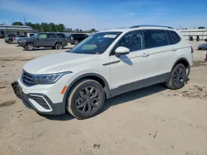 Volkswagen Tiguan 2.0L 4 2023