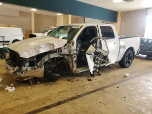RAM 1500 5.7L 8 2017