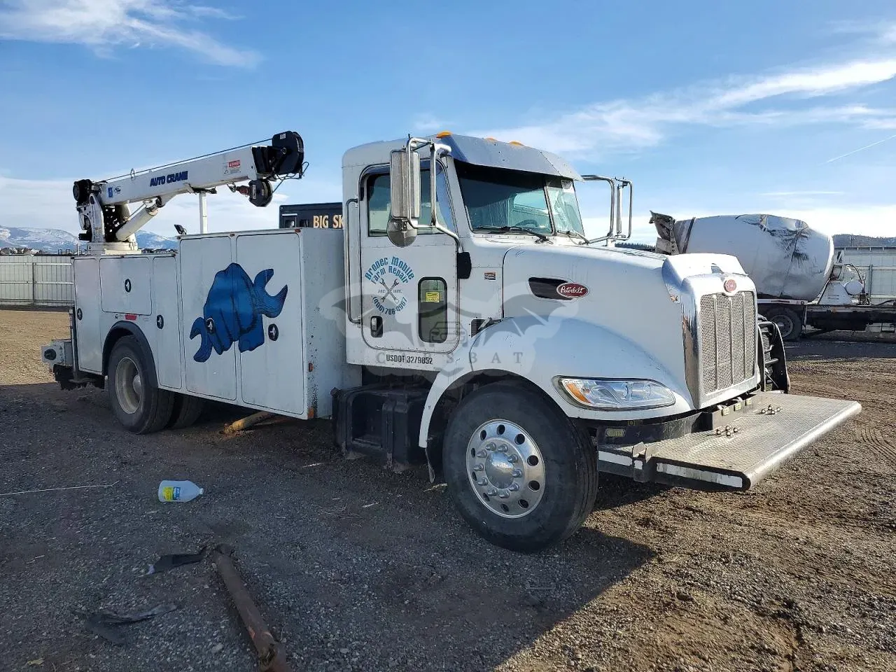 Peterbilt 335/340 6.7L 6 2009