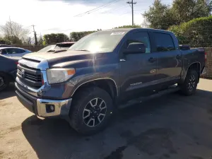 Toyota Tundra 4.6L 8 2015