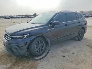 Volkswagen Tiguan 2.0L 4 2024