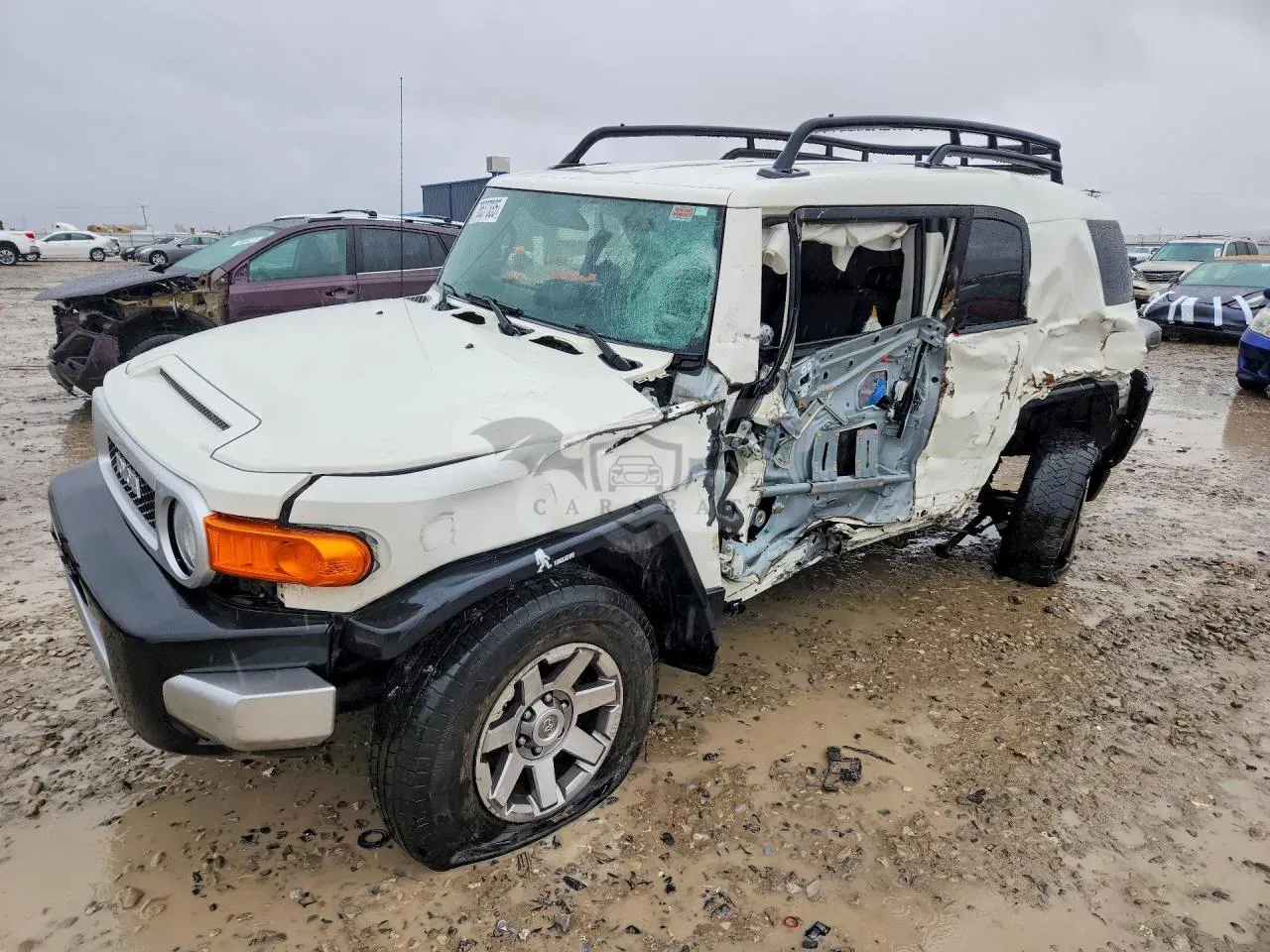 Toyota FJ Cruiser 4.0L 6 2014