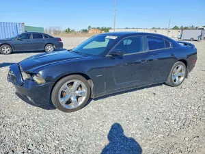 Dodge Charger 5.7L 8 2014
